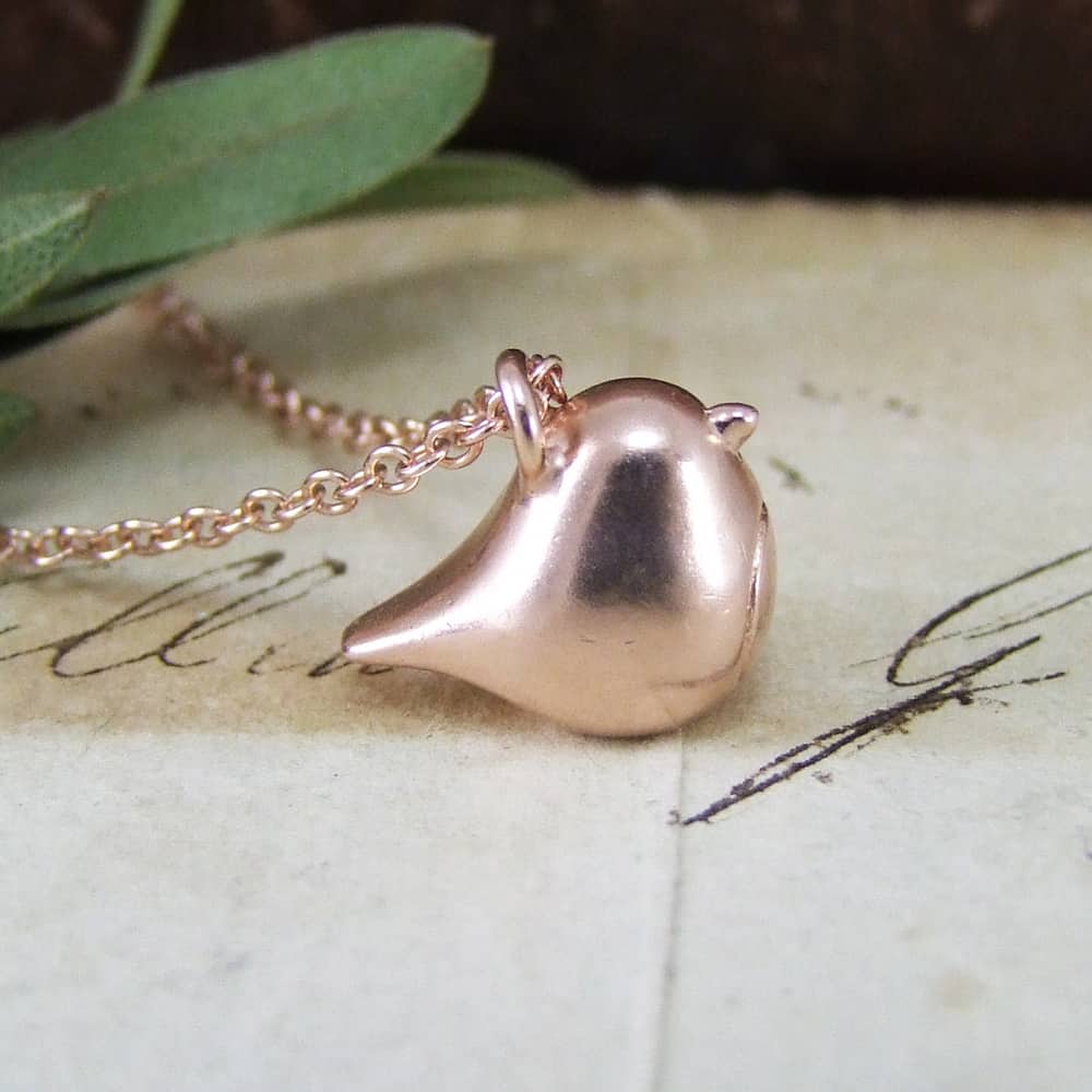 Curio Vintage Robin Pendant - Alexis 