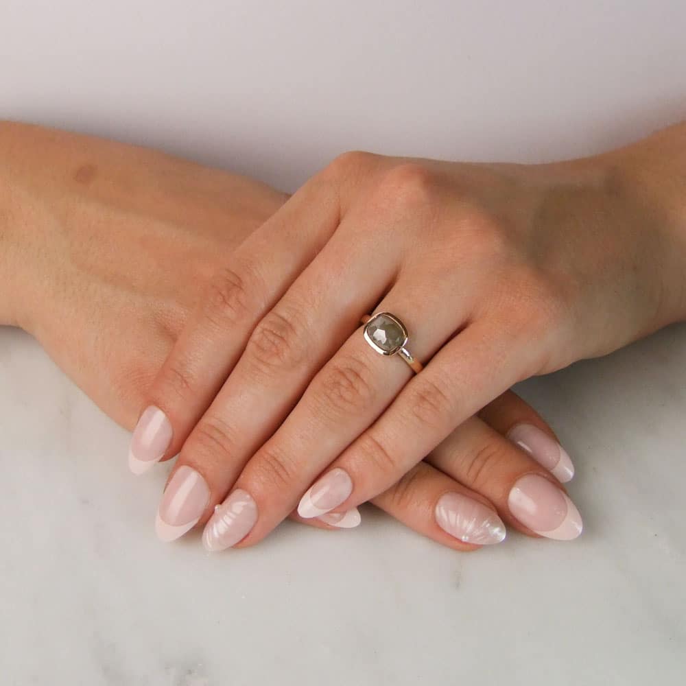 Taupe Rose Cut Diamond Ring - Image 2