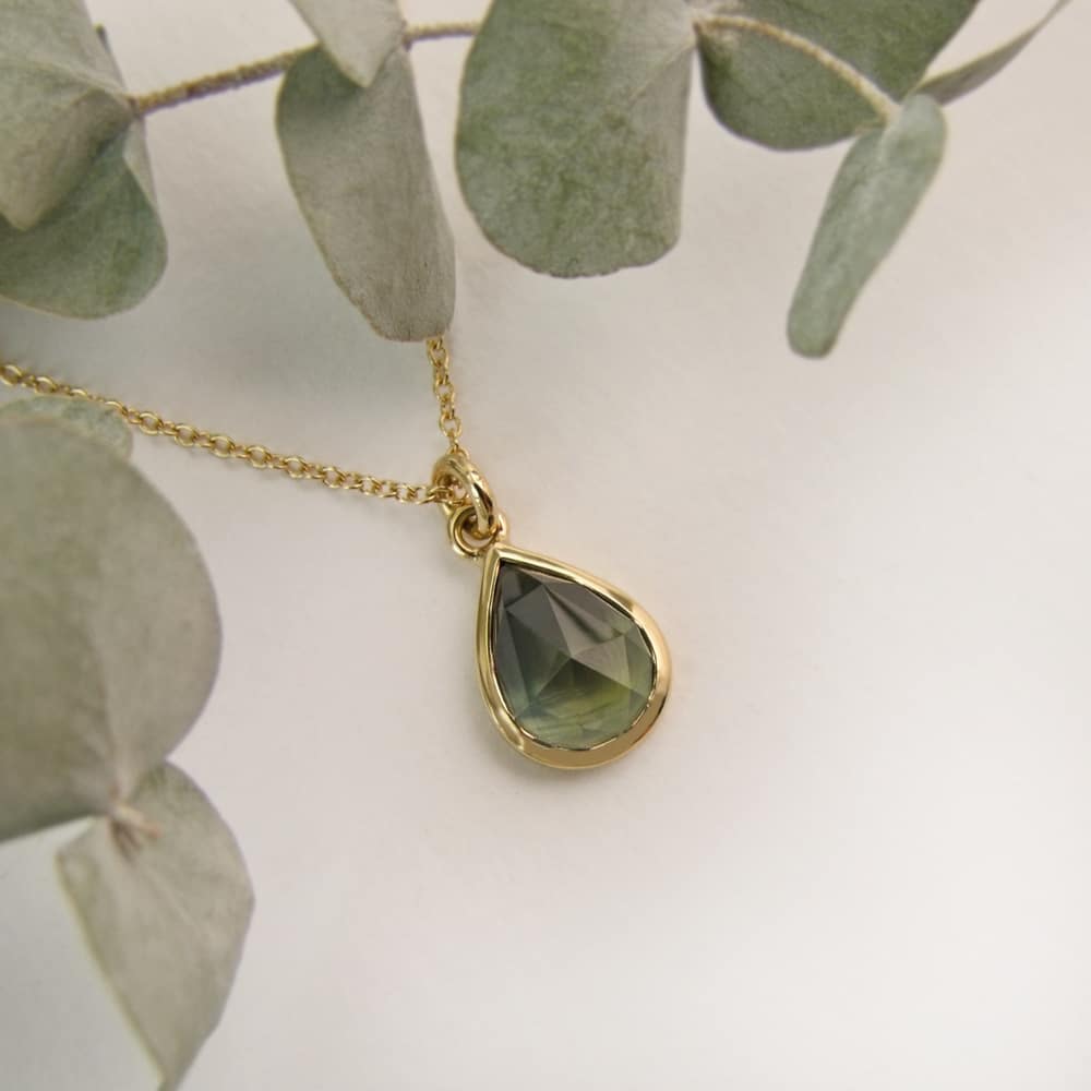Rose Cut Green Sapphire Necklace - Image 2