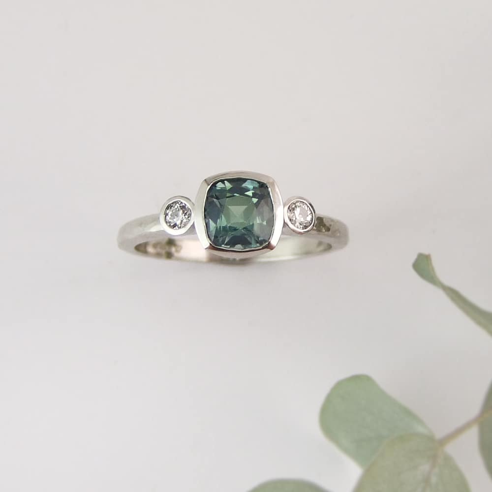 Teal Sapphire Three Stone Ring - Image 2